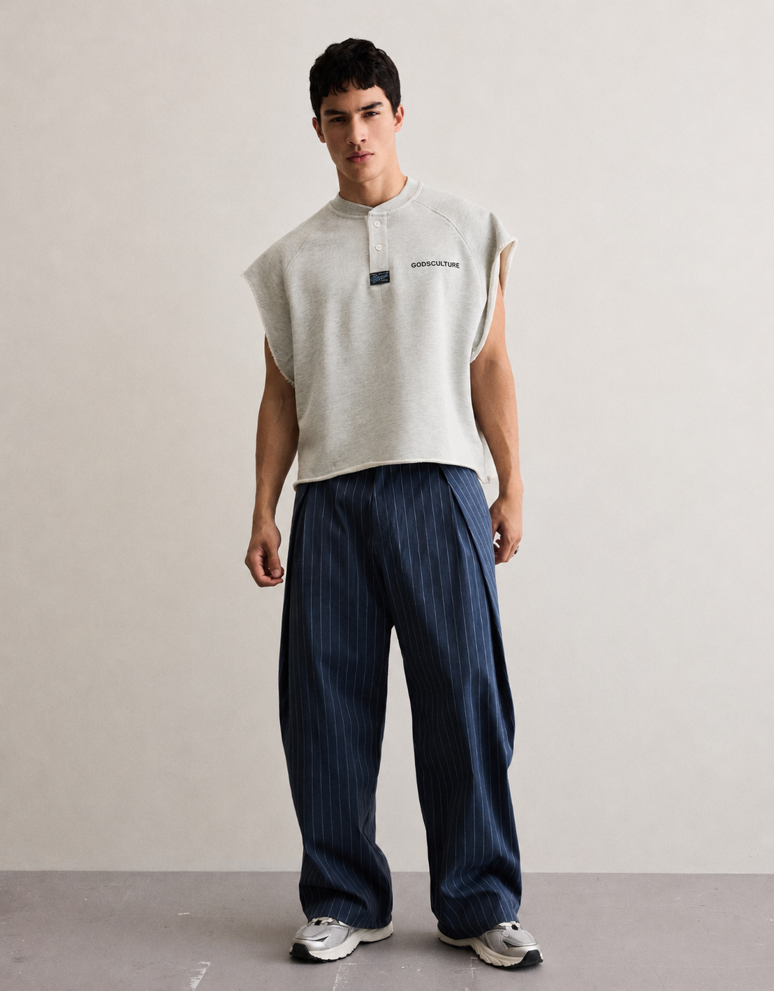 GODSCULTURE Raw Edge Sleeveless Henley